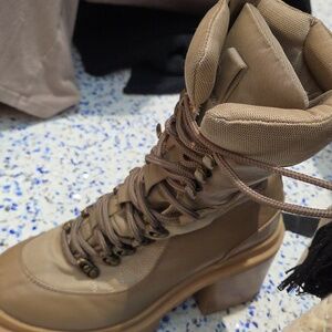 Jeffrey Campbell Maniac Combat Platform Lace Up Boots Natural Sz 8